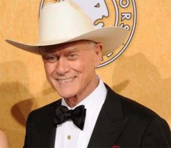 Larry Hagman, JR Ewing din serialul "Dallas" a murit
