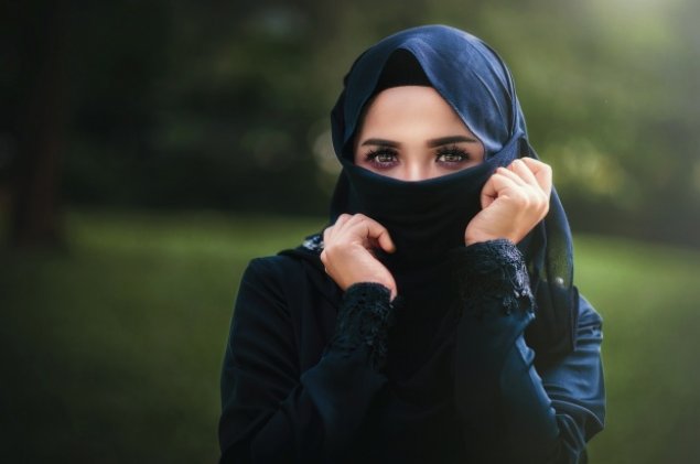 Intalnire cu Femeia musulmana Bruxelles Site- uri care se intalnesc cu Fran? a