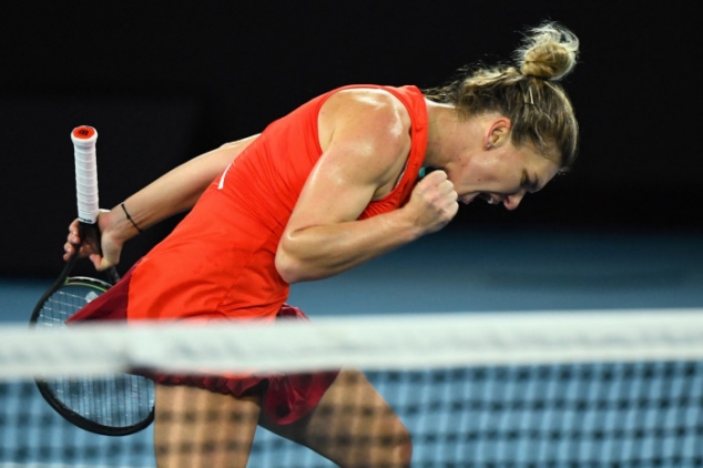 Simona Halep s-a calificat în optimi la Australian Open - VIDEO