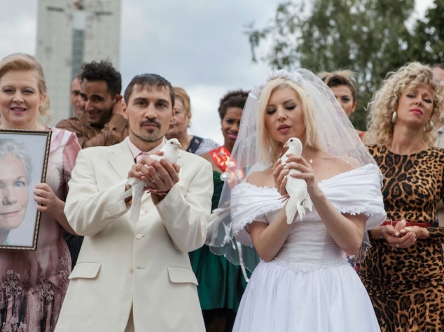NUNTA MUTĂ! Rusia a interzis râsul în timpul căsătoriilor civile