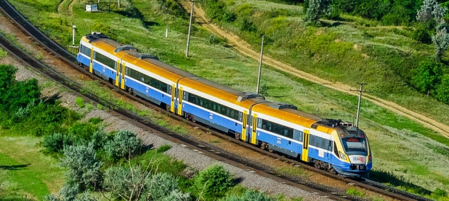 Parlamentul a votat Codul transportului feroviar: Va fi eliminat monopolul CMF de pe piața serviciilor feroviare