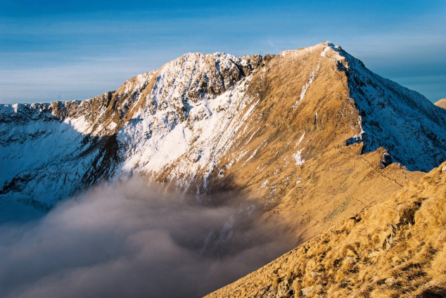 Top 10 cele mai înalte vârfuri muntoase din România - FOTO
